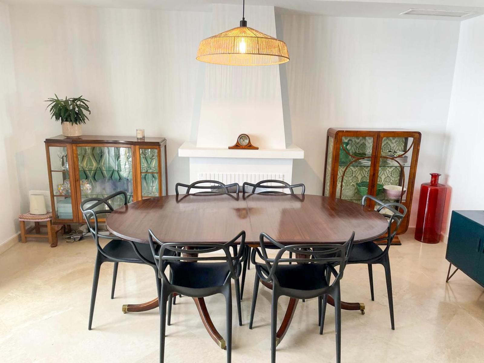 Villa Elegant 3br Golden Mile Retreat