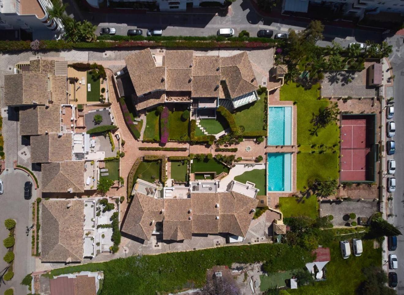 Villa Elegant 3br Golden Mile Retreat Marbella
